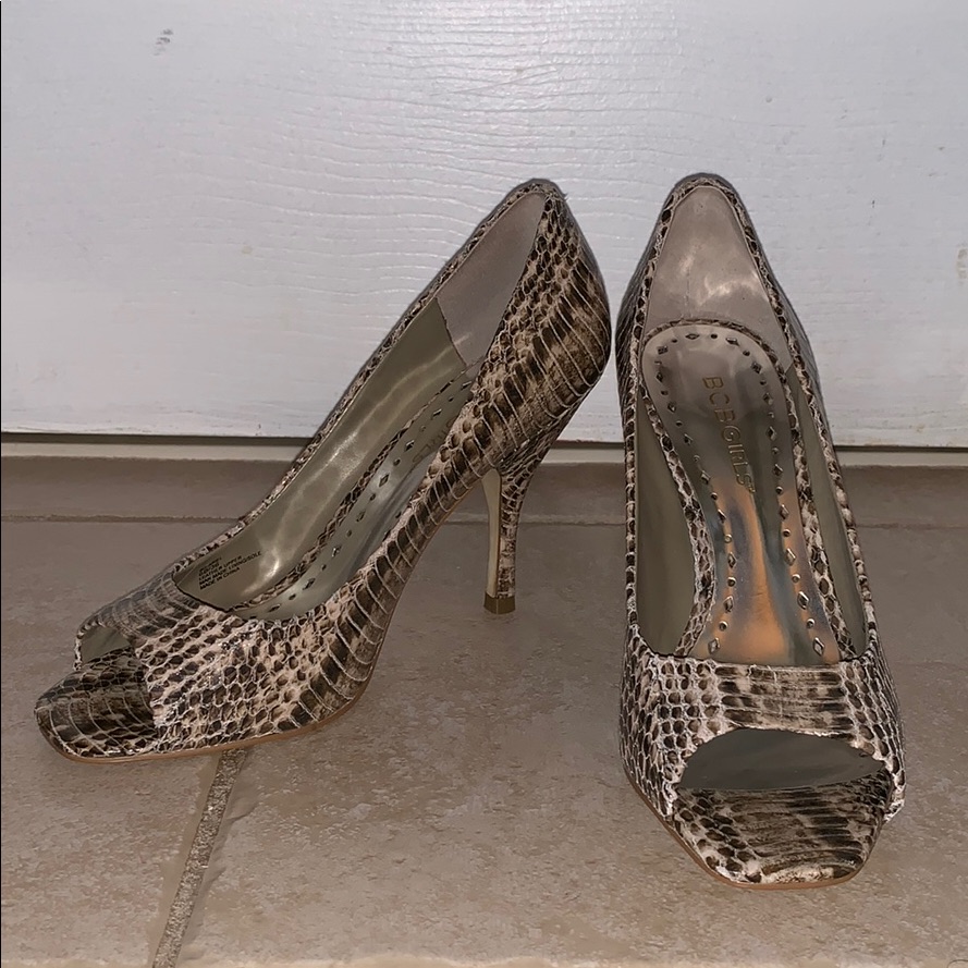 Bcbgirls Python Print Heels